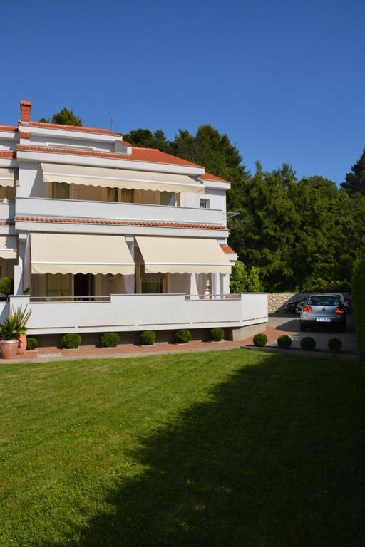 Palit Apartment Natasa מראה חיצוני תמונה