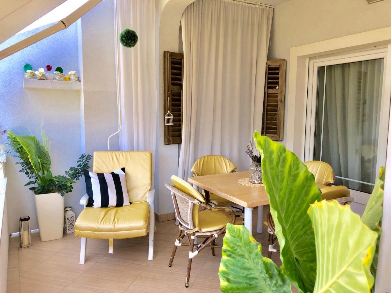 Palit Apartment Natasa מראה חיצוני תמונה